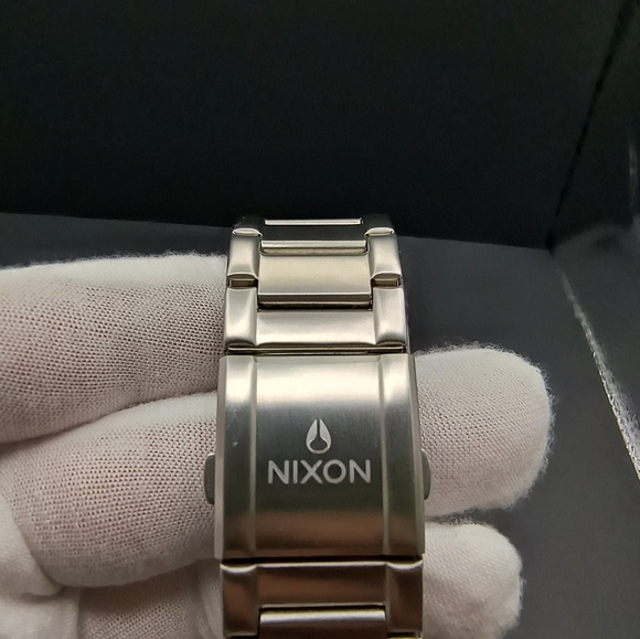 Nixon The Cannon brand new never worn ✨ - Picture 3 of 9